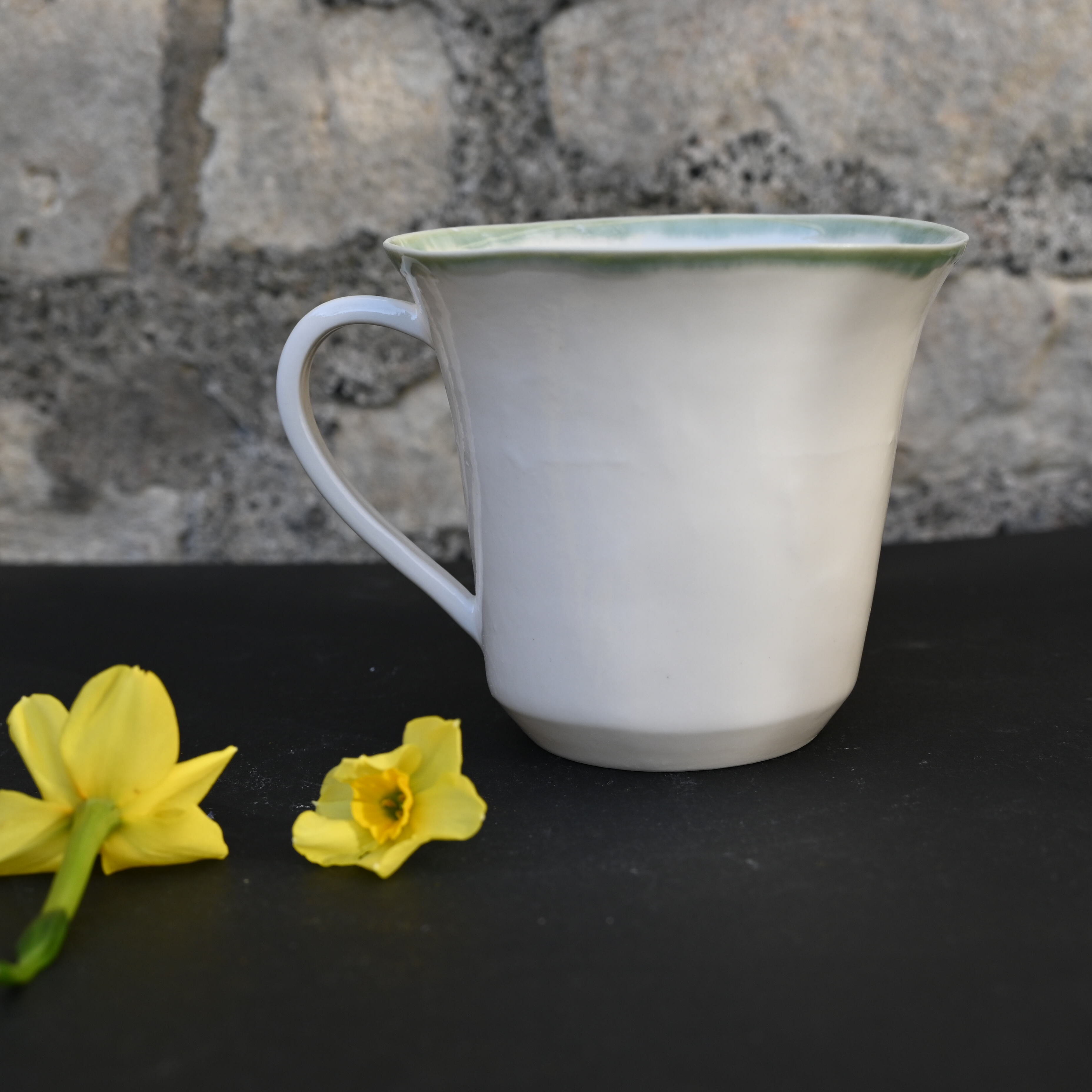 Barton Roffee Coffee Cup – The Barton Gallery