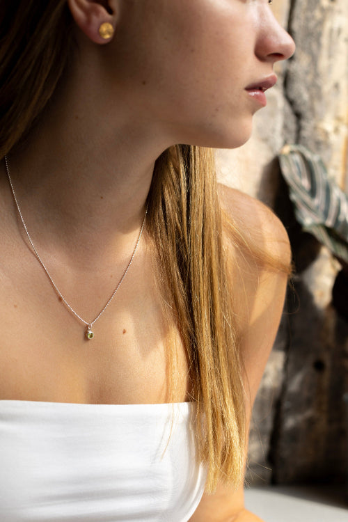 Semi-precious gemstone necklace