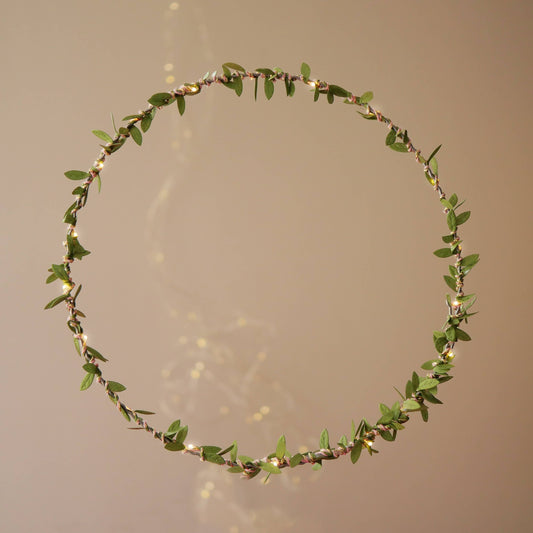 Green Leaf Light Up Wreath - Christmas Decoration